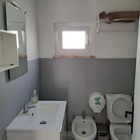 Guest Daires Tatil Evi *