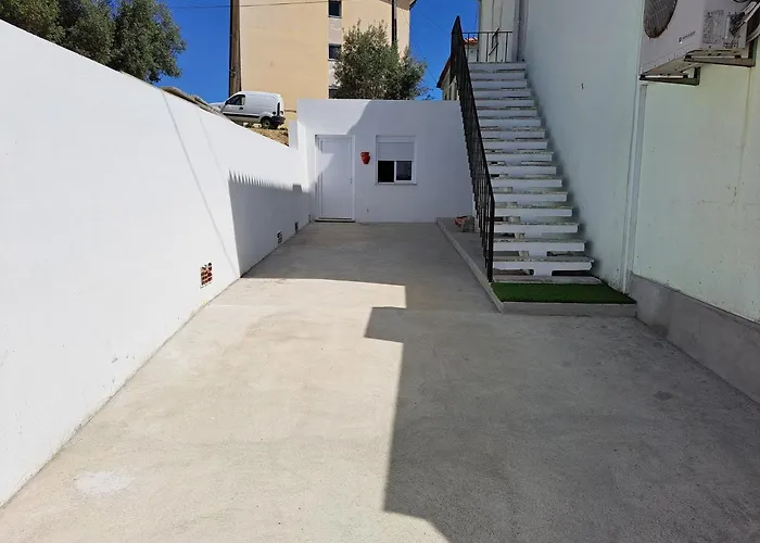 Guest Daires בית נופש קוימברה